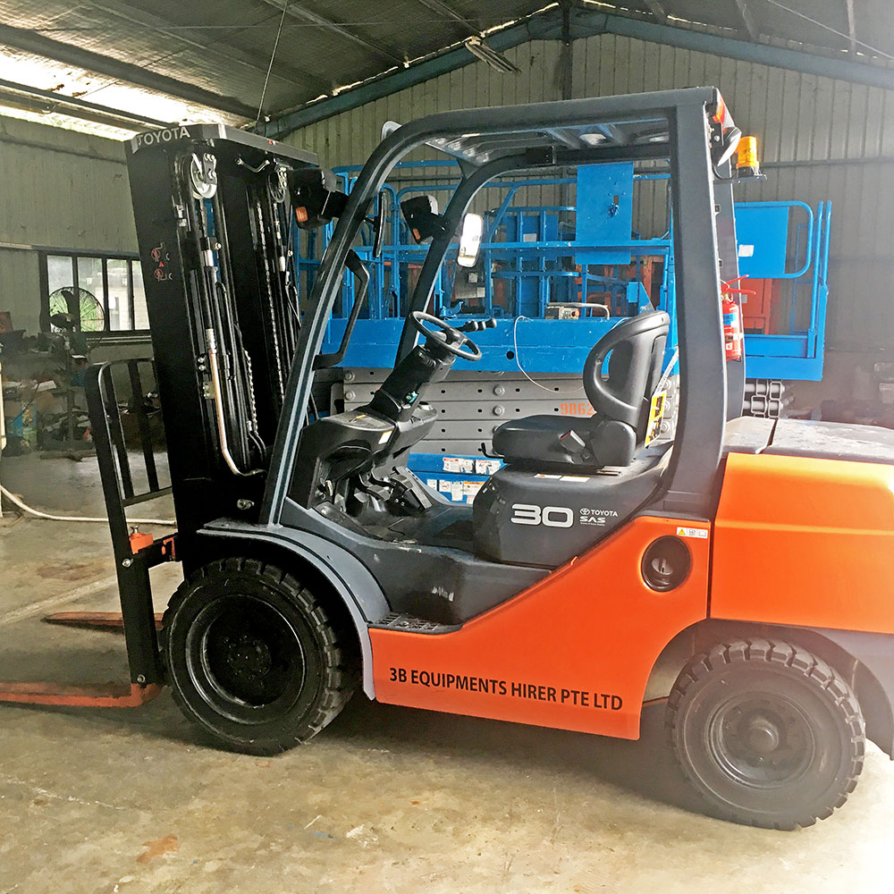 3 Ton Toyota Forklift | 3B Equipments Hirer Pte. Ltd. | Singapore